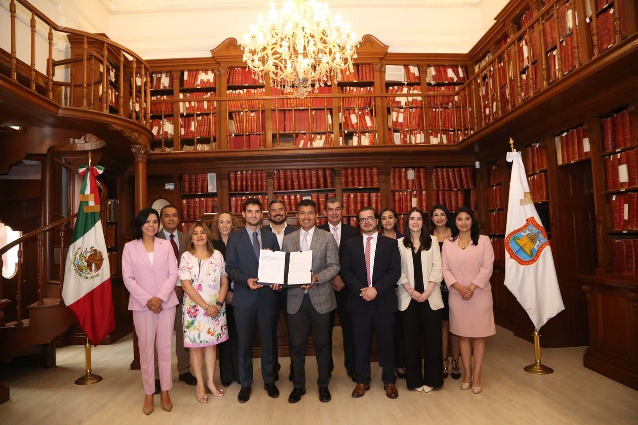 Derivado del historial de políticas fiscales prudentes del municipio que preside Eduardo Rivera Pérez, Standard & Poor’s otorgó la calificación “mxAA+” en escala nacional a Puebla capital por el manejo eficiente del recurso público