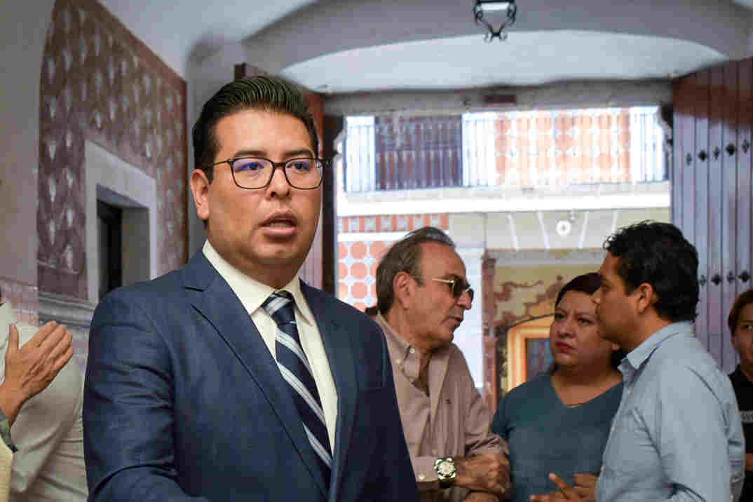 El diputado Néstor Camarillo pidió las mismas sanciones para aquellos que maltraten a cualquier animal