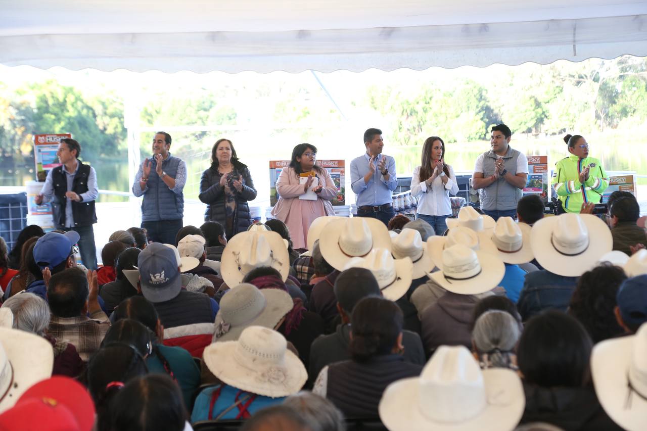 Apoyo a Productores y/o Emprendedores Locales