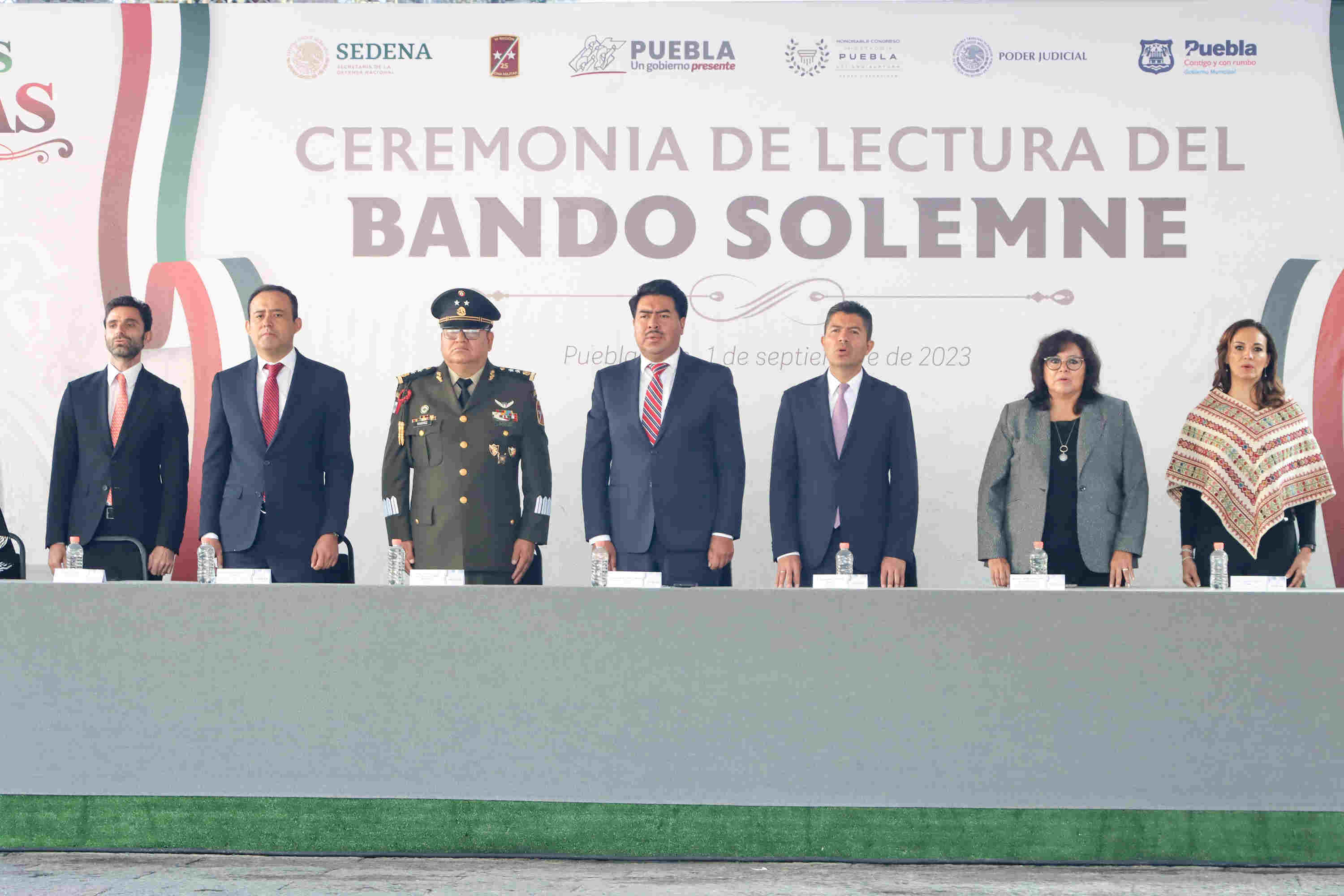 El alcalde Eduardo Rivera Pérez presentó el bando solemne de las fiestas patrias que se realizarán en la capital poblana en conjunto con el Gobierno del Estado de Puebla 