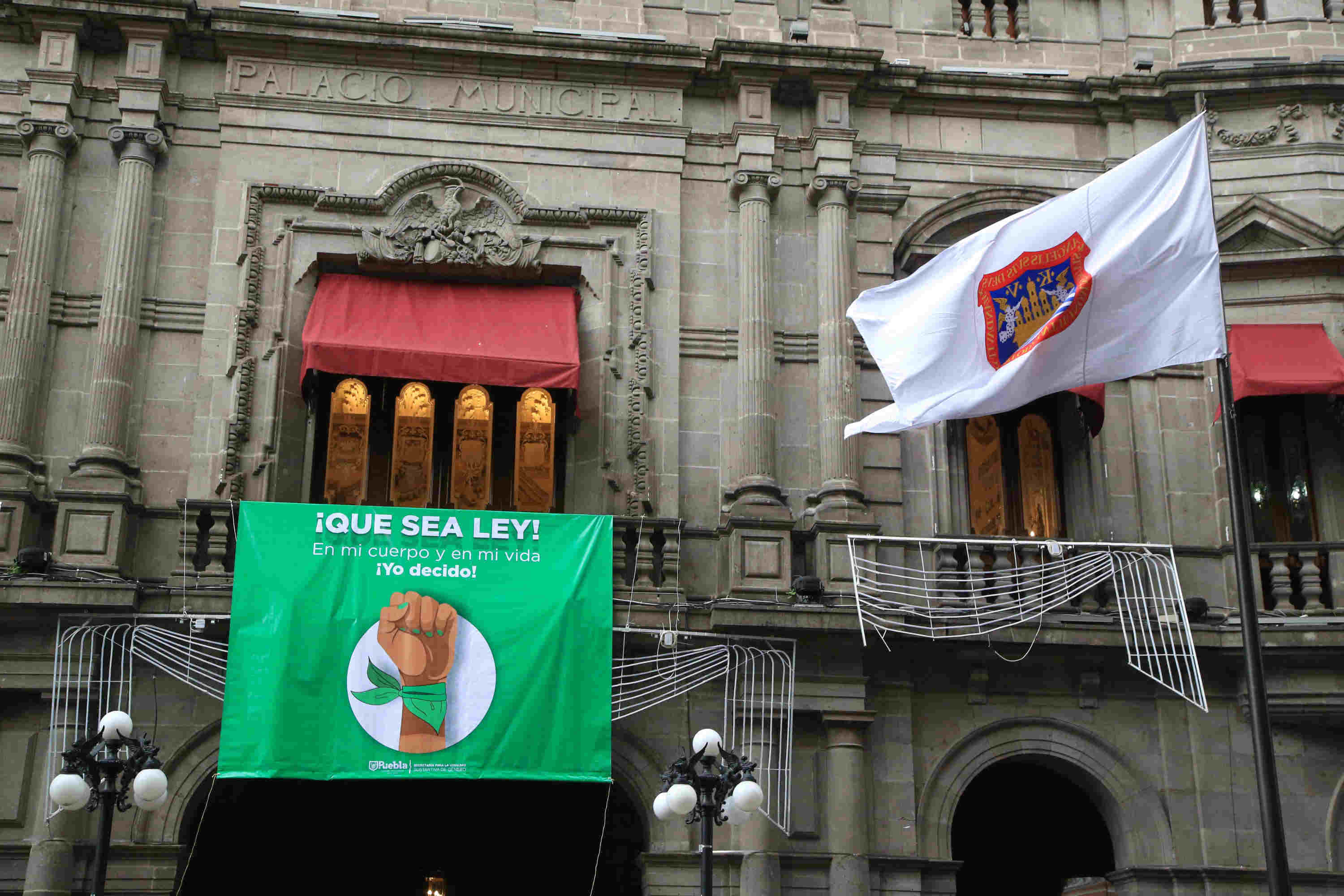 tras la resolución de la Suprema Corte de Justicia de la Nación, el gobernador Sergio Salomón Céspedes Peregrina hizo un llamado a la sociedad a responsabilizarse en sus actos respecto a este tema