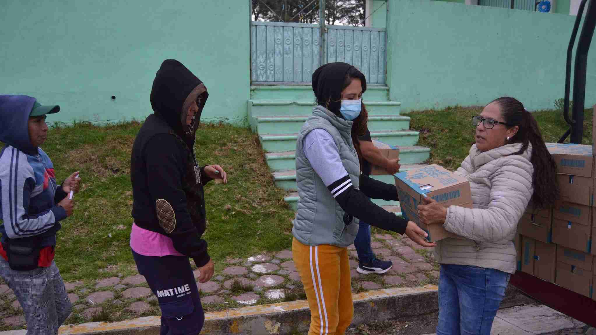 Ayuntamiento de Esperanza inicia segunda entrega de producto lácteo para diversas comunidades