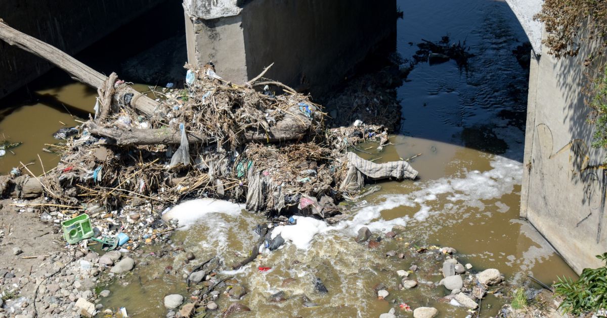 Río Alseseca contaminado
