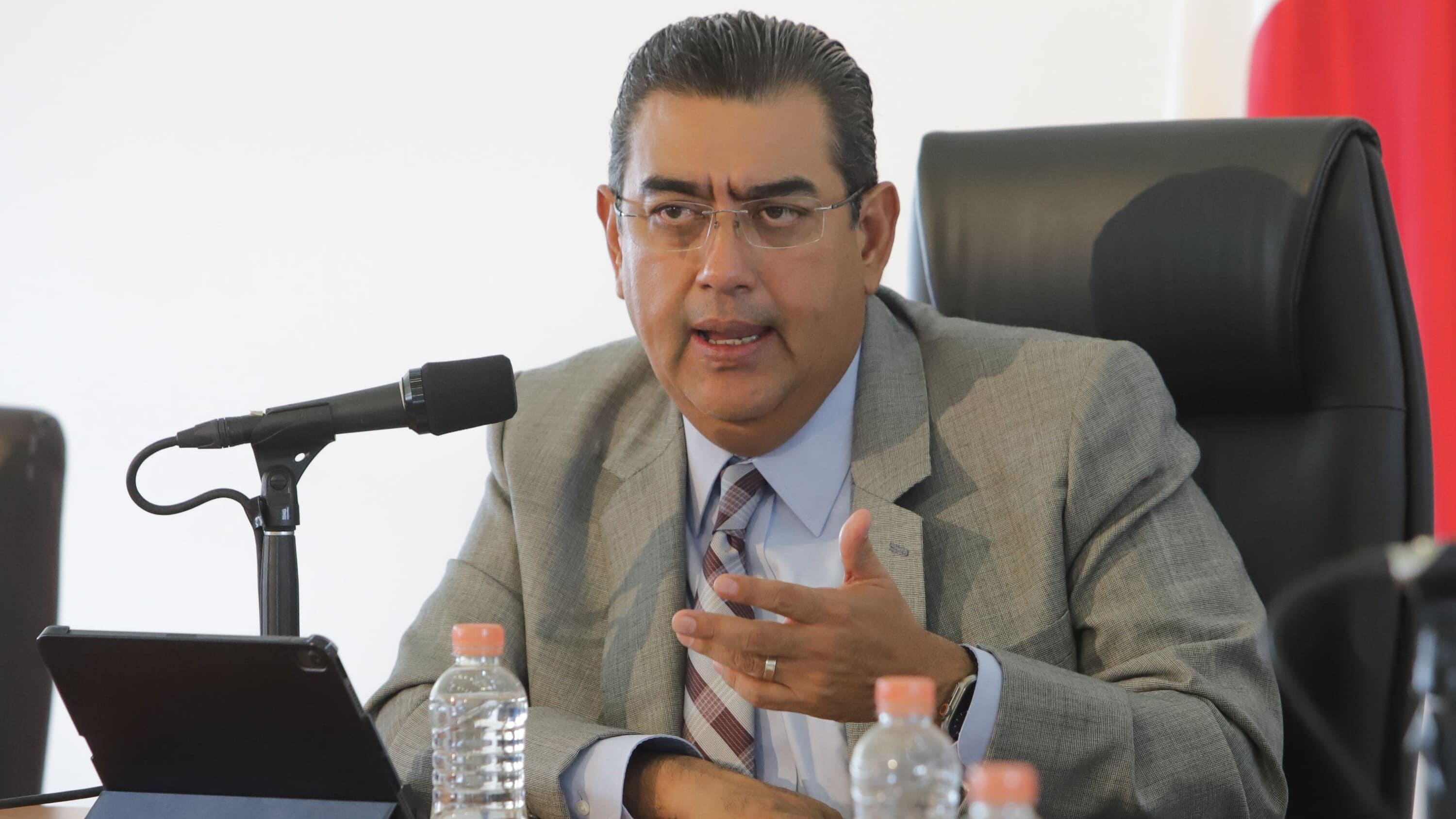 Gobernador Sergio Salomón Céspedes Peregrina