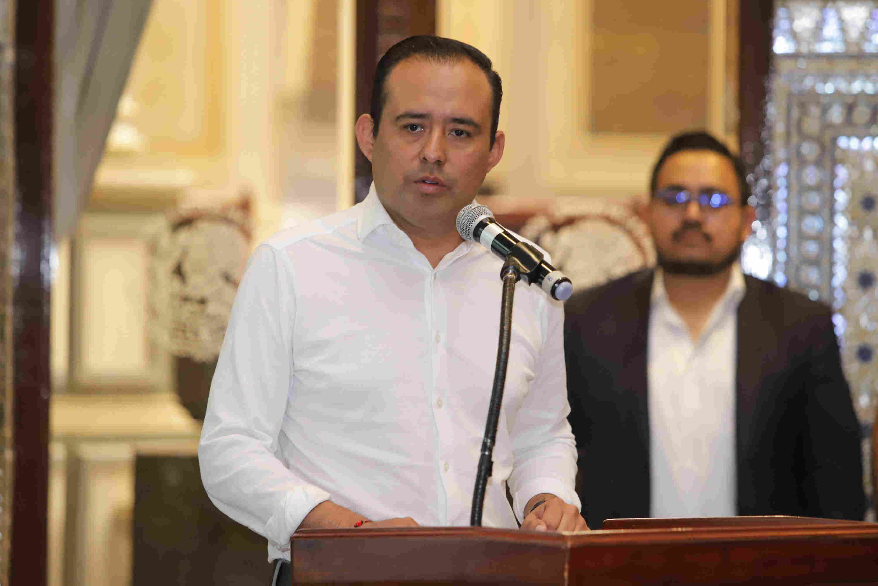Eduardo Castillo López, presidente de la Junta de Gobierno y Coordinación Política del Congreso de Puebla