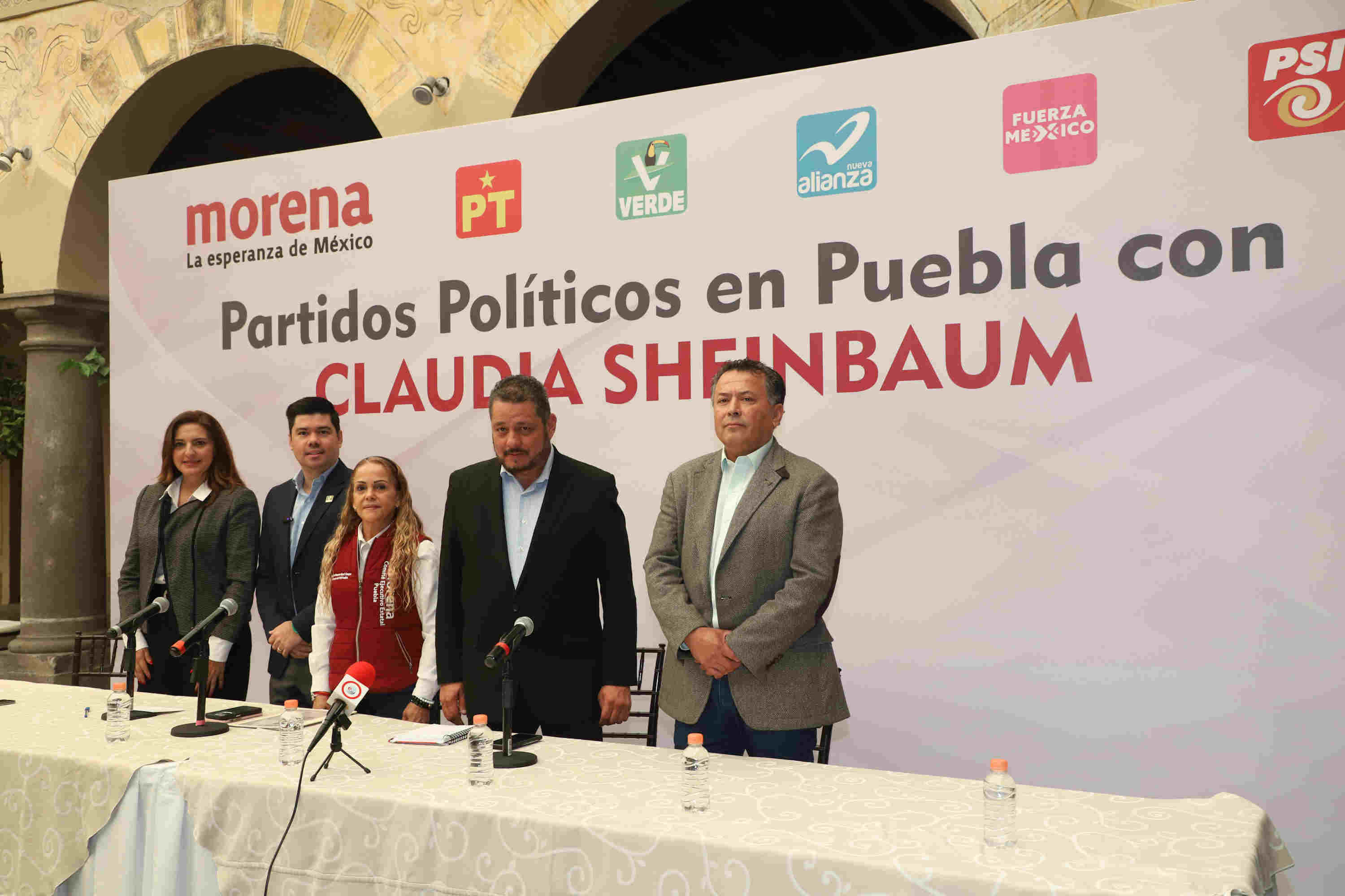 Morena perfila alianzas en Puebla: irá con PT, PSI se baja y el Verde espera indicación nacional