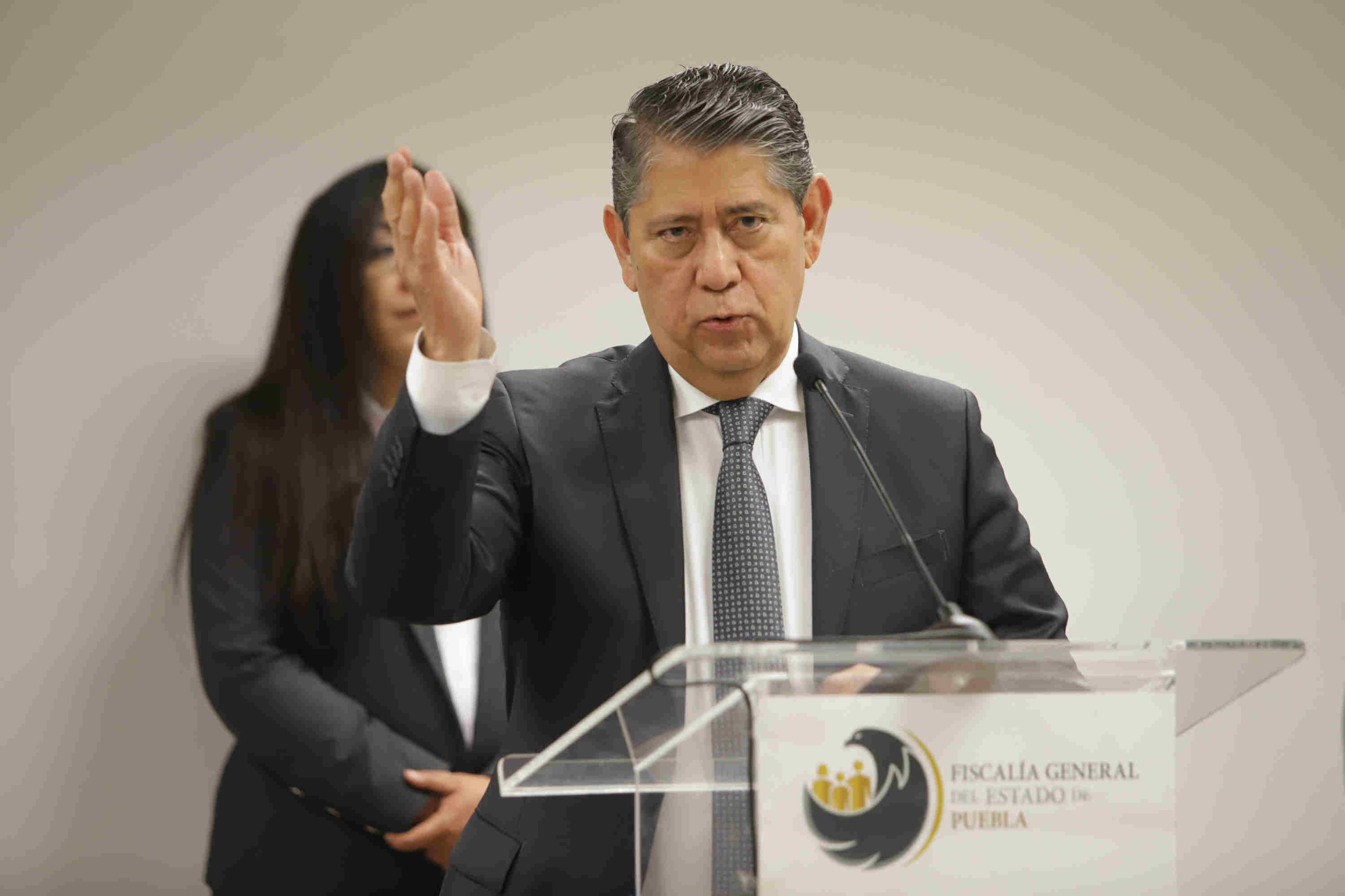 El fiscal general Gilberto Higuera Bernal informó que los juniors que le propinaron una golpiza al joven Ernesto Calderón en la zona de bares de Angelópolis han presentado amparos