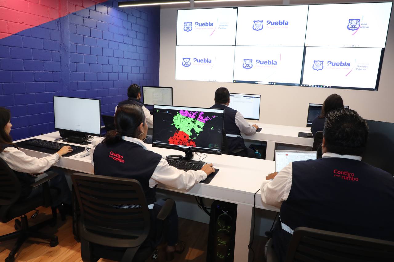 Cuenta con seis paneles de monitoreo en tiempo real de los servicios públicos del municipio
