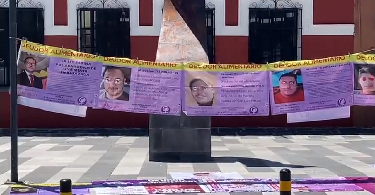  el Frente Nacional de Mujeres contra Deudores Alimentarios exigió al Congreso de Puebla aprobar la Ley Sabina y crear el padrón estatal de deudores alimentarios