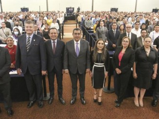 El mandatario estatal inauguró el “Congreso de obra pública y servicios relacionados”, organizado por la Auditoría Superior del Estado