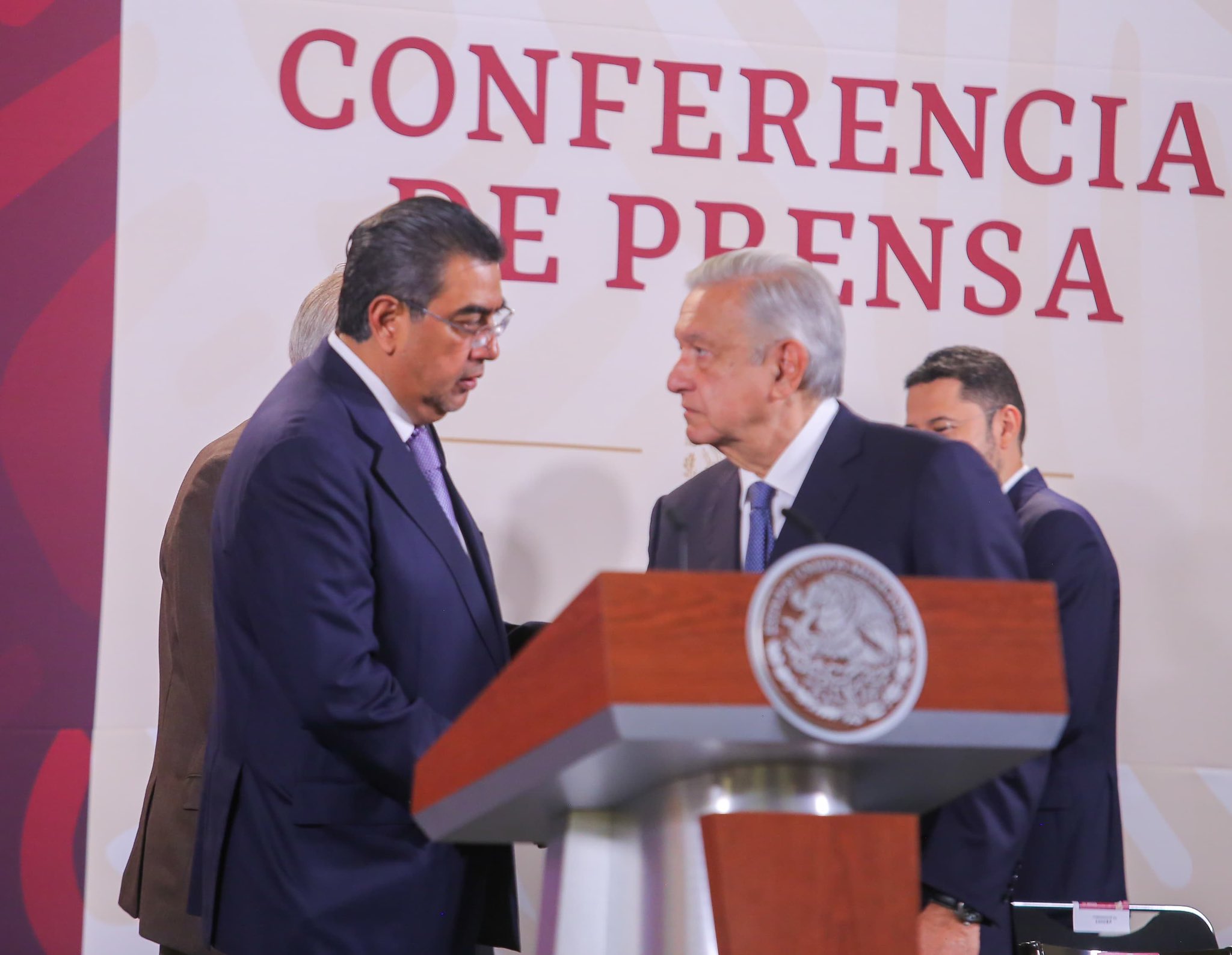 Gobierno De Puebla Firma Convenio Para Incorporarse Al Imss Bienestar