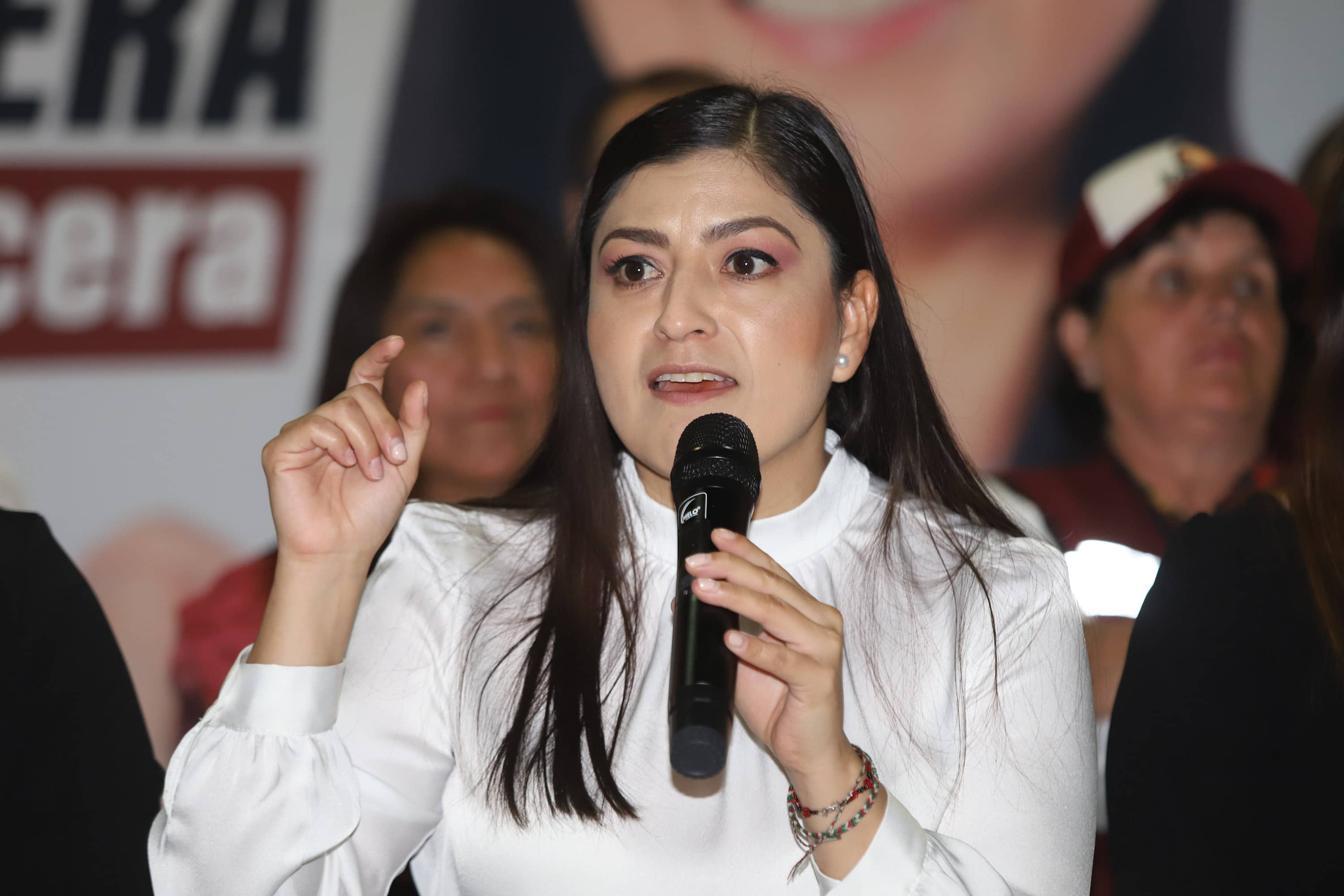 Claudia Rivera reveló que Morena aplicará mil 200 encuestas cara a cara para definir al ganador