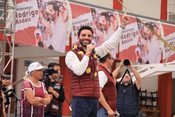 Rodrigo Abdala en asambleas informativas de Morena en Tehuacán y Ajalpan