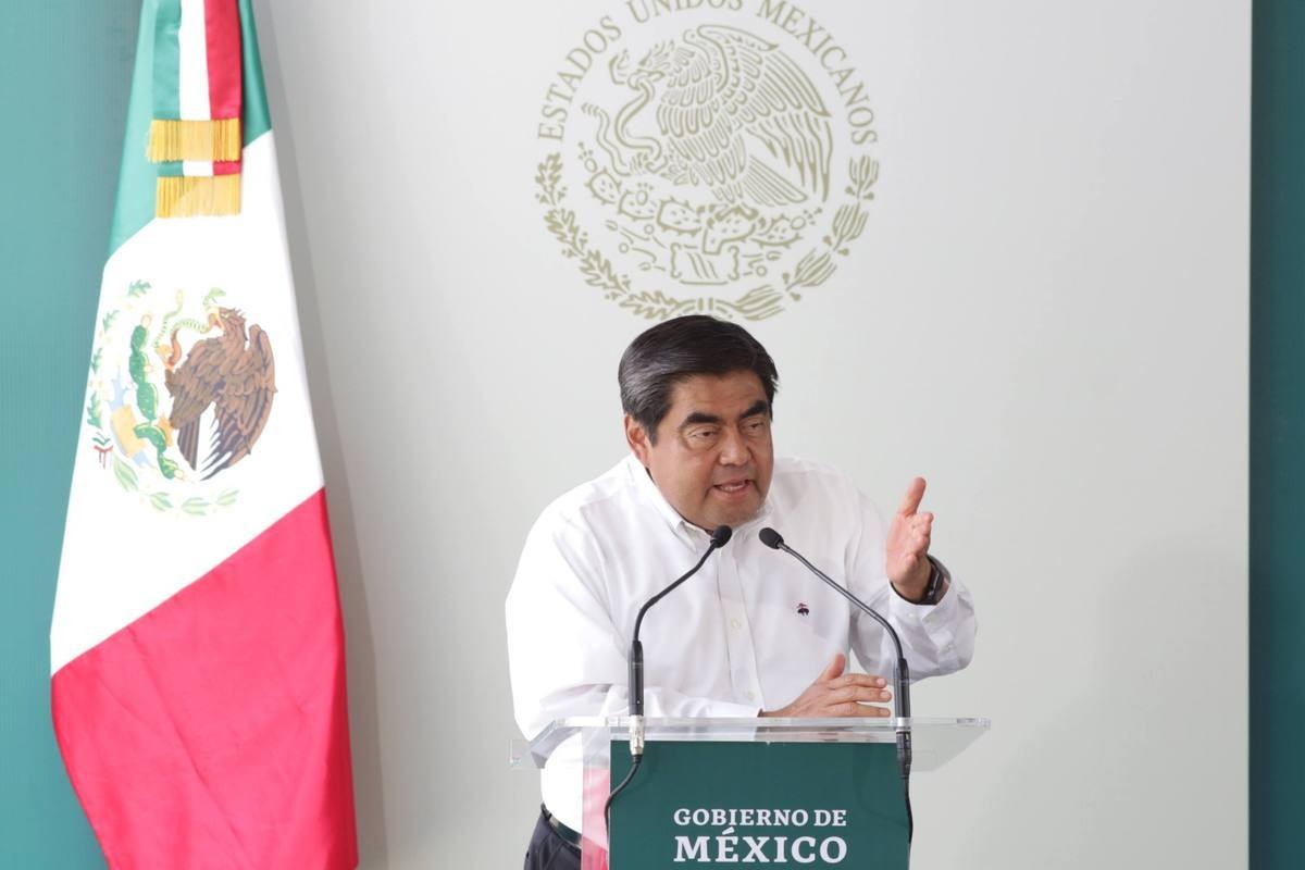 Miguel Barbosa Huerta