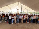 Voluntariado del congreso y DIF se unen en Acatlán de Osorio