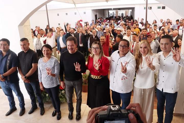Julieta Vences, diputada federal, rindió su segundo informe de gobierno, donde destacó las acciones de lucha a favor de las mujeres que ha generado desde la Cámara de Diputados
