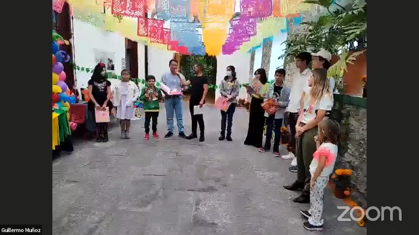 Fundación ESRU premia a 9 jóvenes poblanos en exposición de alebrijes