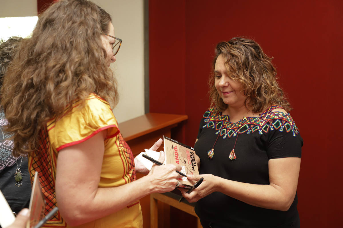 Marcela Turati presenta libro donde reúne testimonios de secuestros en Tamaulipas