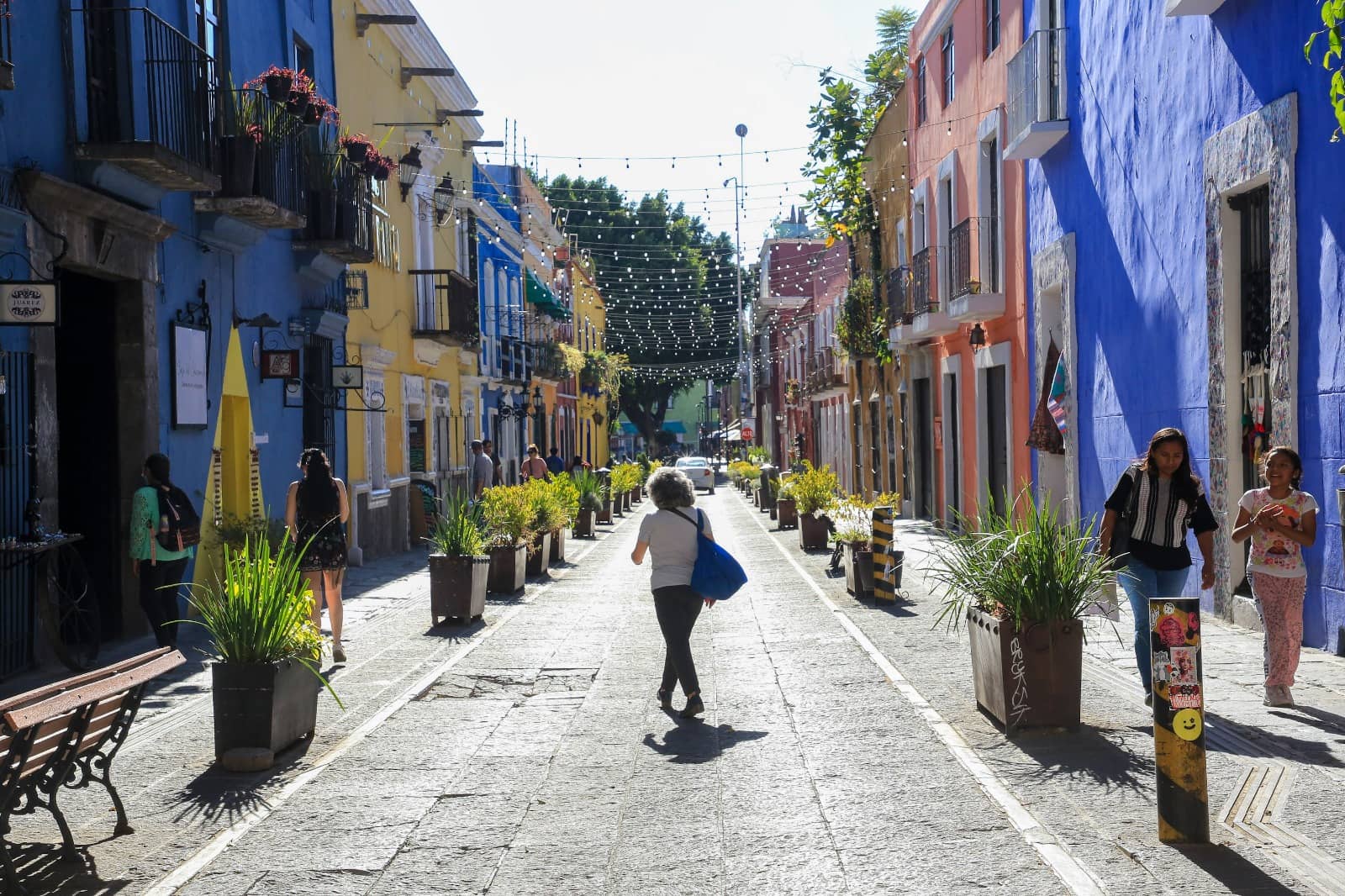 Buscan peatonalizar el callejón del barrio de los Sapos