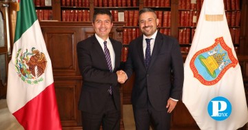 Adán Domínguez asume presidencia municipal en Puebla