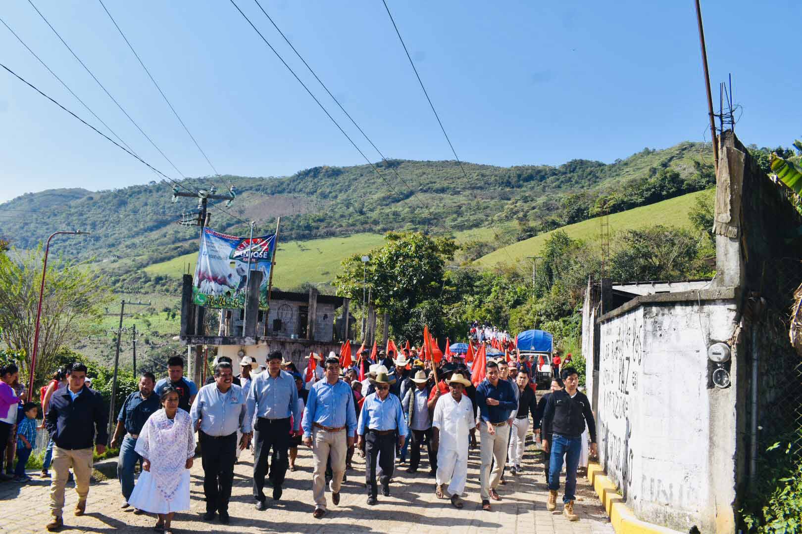 Festejo del 11 de febrero con el Movimiento Antorchista en Puebla.