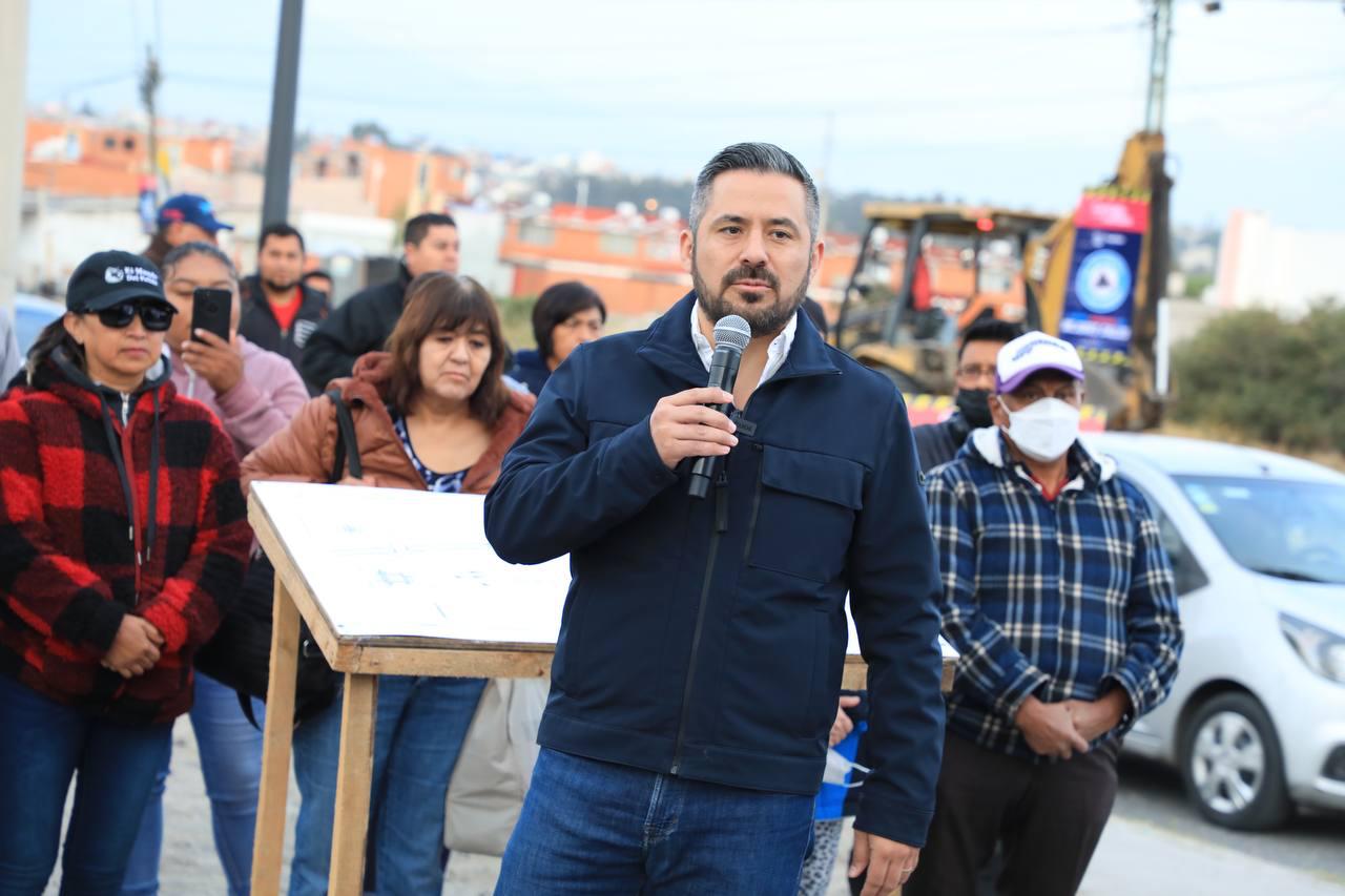 Trabajos de rehabilitación en la avenida 117 Oriente 