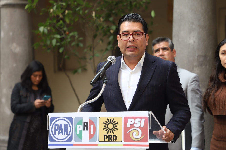 Néstor Camarillo