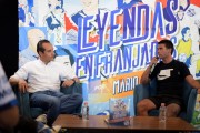 Matías Alustiza en la presentación de 'Leyendas Enfranjadas' de Mario Riestra