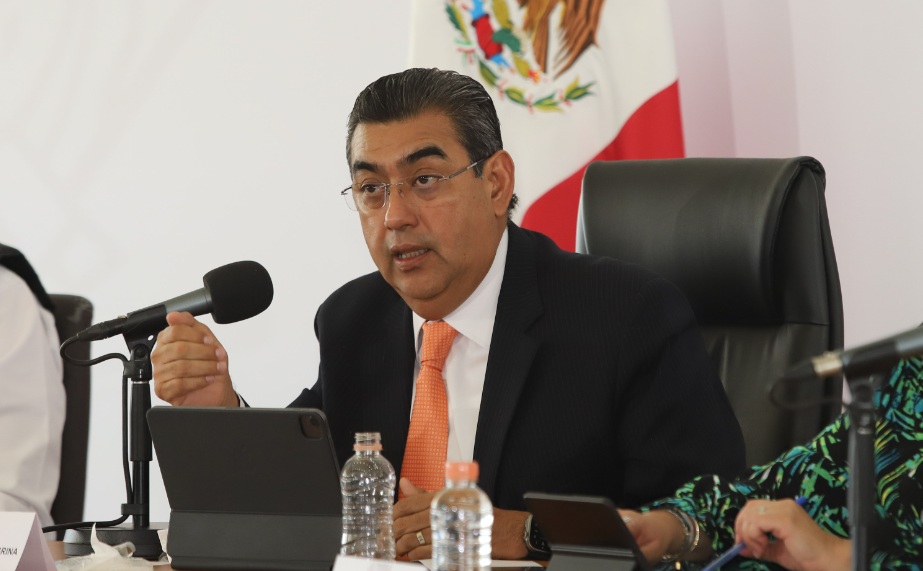 Conferencia de prensa Sergio Salomón Cespedes