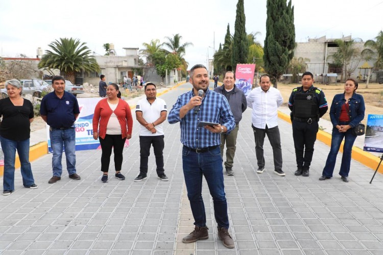 Ayuntamiento de Puebla mejora calidad de vida en San Pedro Zacachimalpa