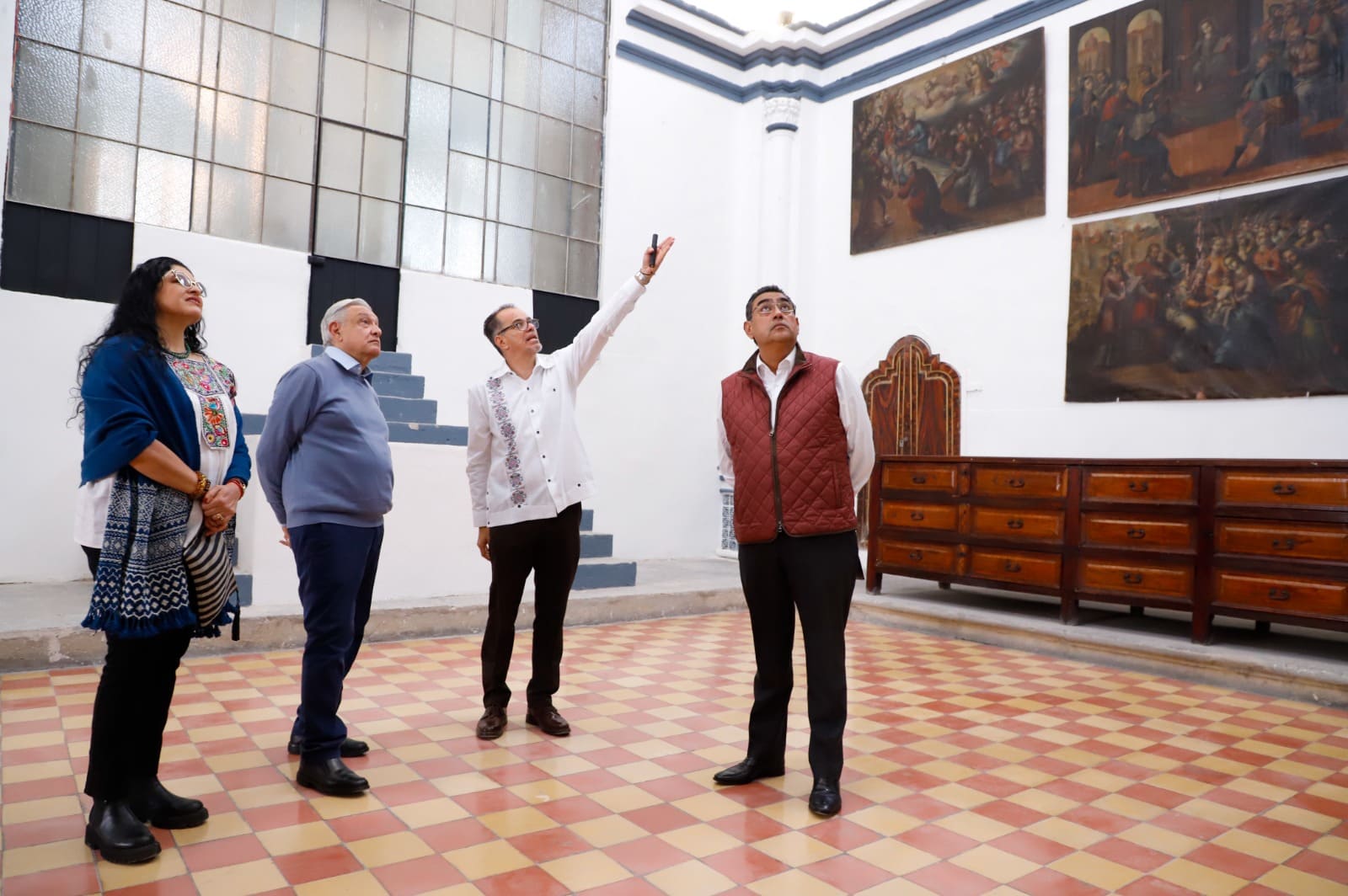 Andrés Manuel López Obrador entregó obras del patrimonio cultural de Puebla, entre ellos el templo de San Antonio de Padua
