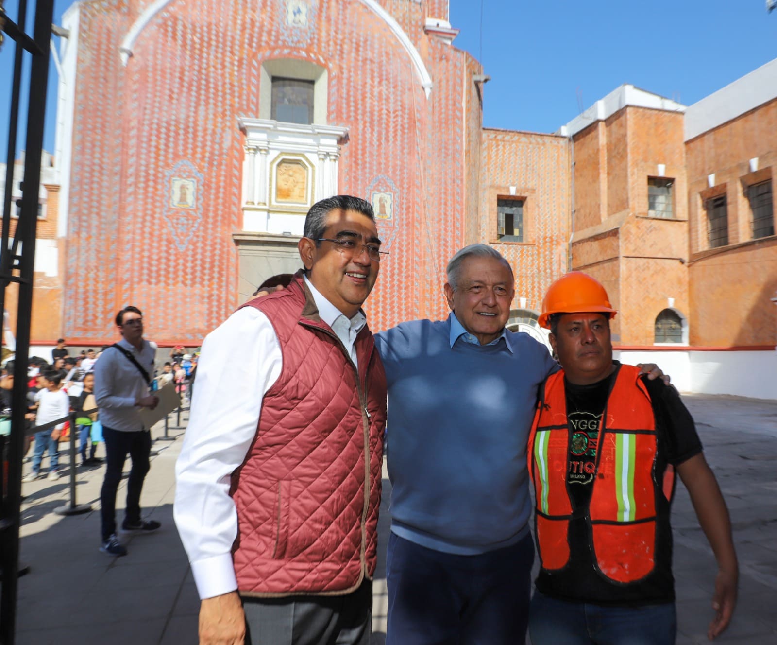 Sergio Salomón y Andrés Manuel López Obrador