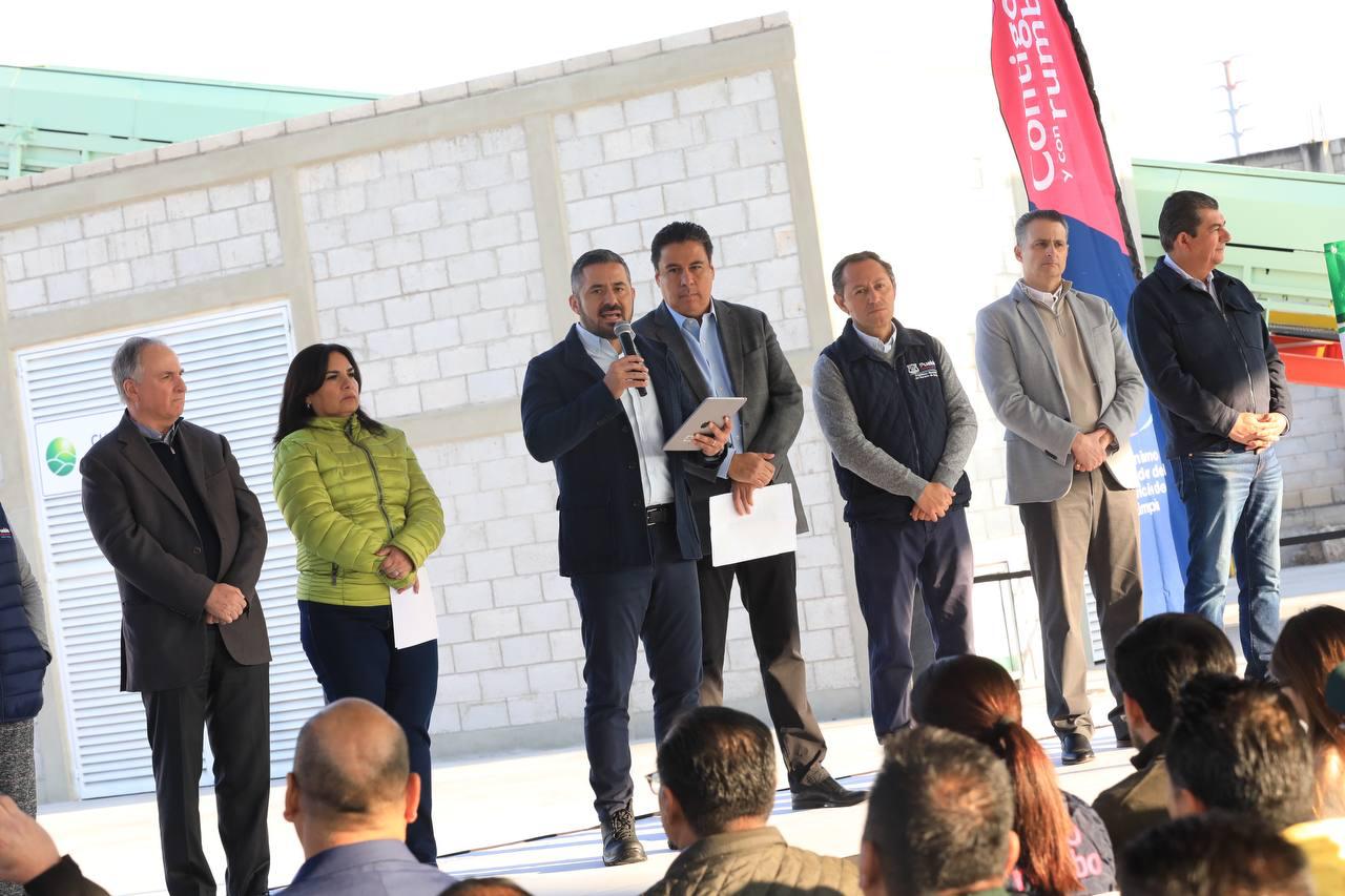 Adán Domínguez en Planta FIRSU