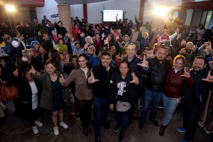 San Francisco Totimehuacan: Toma de protesta panista con líderes Lalo Rivera y Mario Riestra