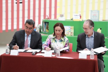 Ratifican Gobierno Estatal y Granjas Carroll trabajo conjunto por personas bajo resguardo del SEDIF