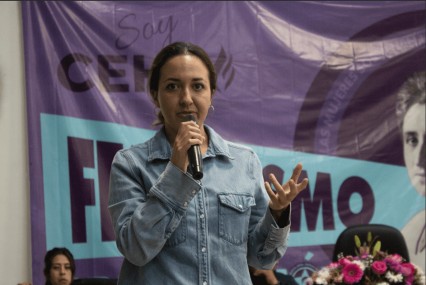 Conferencia sobre feminismo y revolución en la Casa del Estudiante Hermanos Serdán