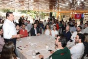 Alejandro Armenta promueve el impulso de la tecnología solar y la electromovilidad en Puebla