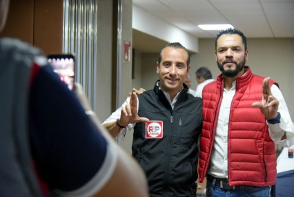 Mario Riestra suma a redes sociales progresistas a su candidatura en Puebla