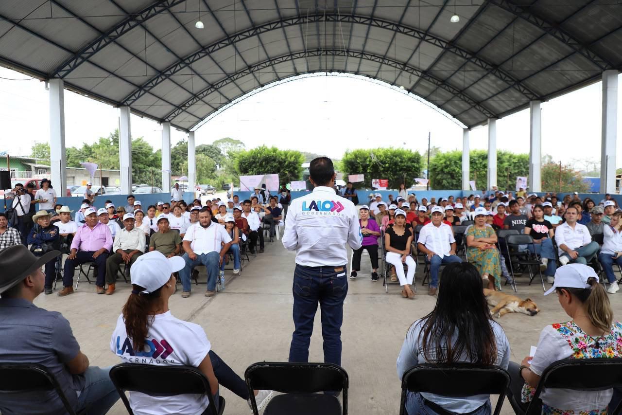Lalo Rivera promete contratar expertos mexicanos para combatir plagas en la Sierra Norte de Puebla