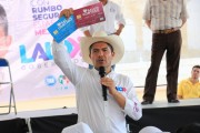 Lalo Rivera anuncia 10 Unidades Móviles de Salud para la Mixteca en Puebla