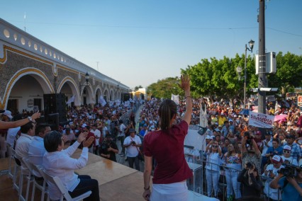 Claudia Sheinbaum se une al pueblo maya de Yucatán por la Cuarta Transformación