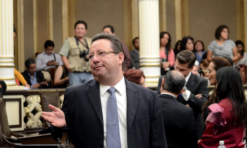 Eukid Castañón 