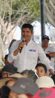 Lalo Rivera: Encuentros claves con madres y líderes de la sociedad en Puebla