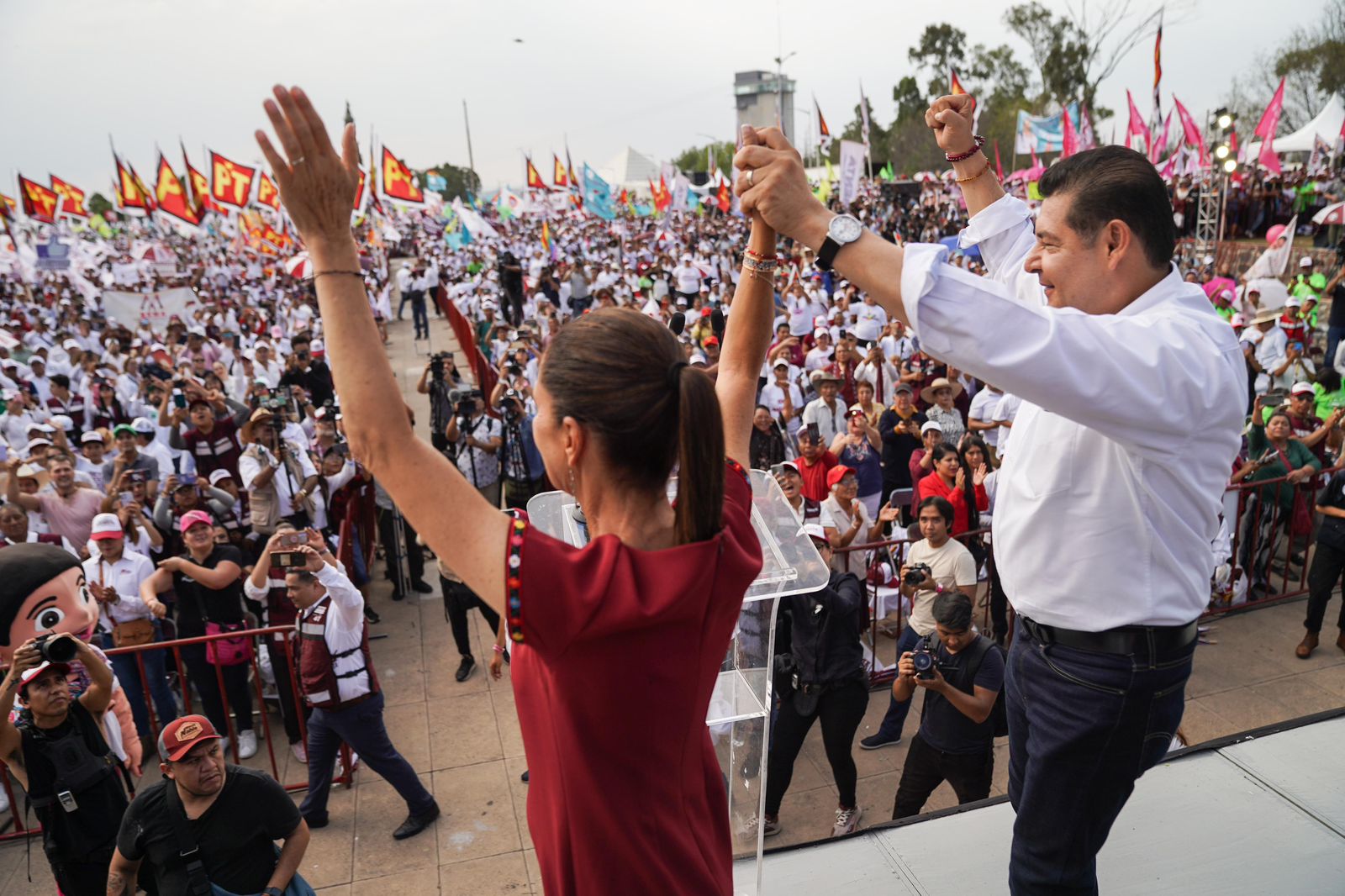 Alejandro Armenta aseguró que con Sheinbaum se garantiza un gobierno dedicado al pueblo mexicano