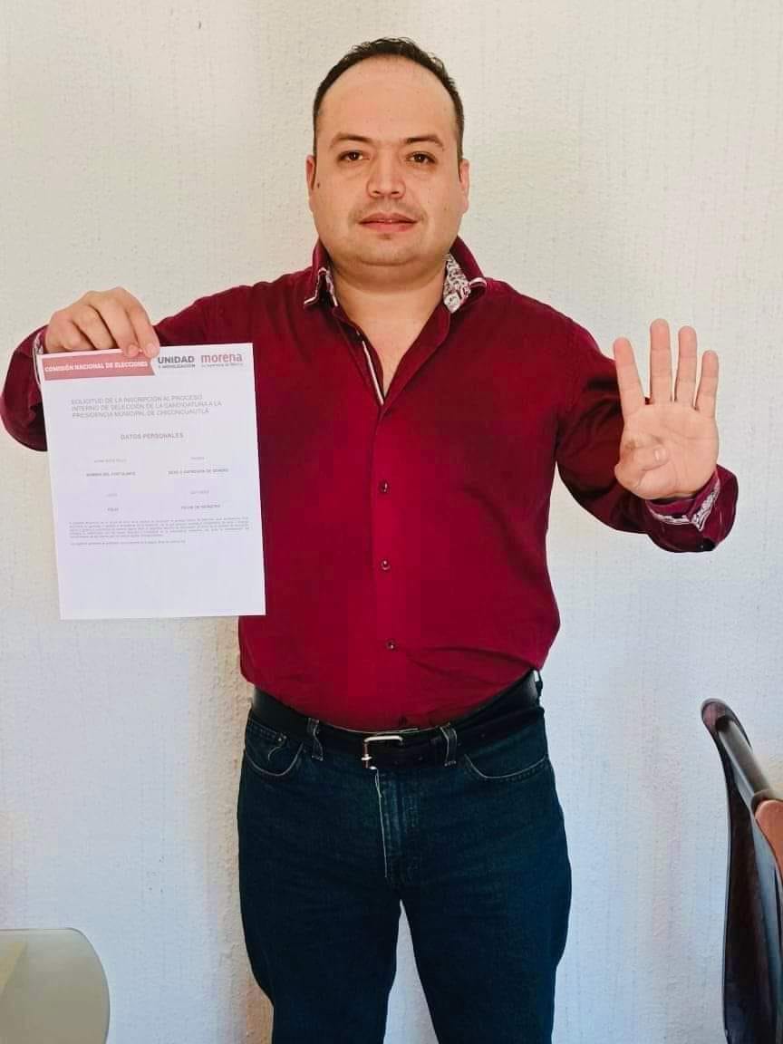  Adán Soto