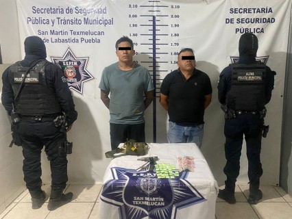 Polic&iacute;a de San Mart&iacute;n Texmelucan: Hombres detenidos por drogas
