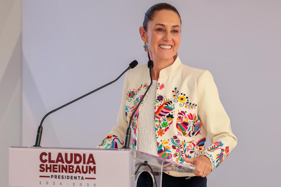  Claudia Sheinbaum: Becas, pensiones y no reelegibilidad en México