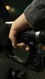 Subsidios reducidos a gasolina y diésel: Nuevas cuotas y precios en México