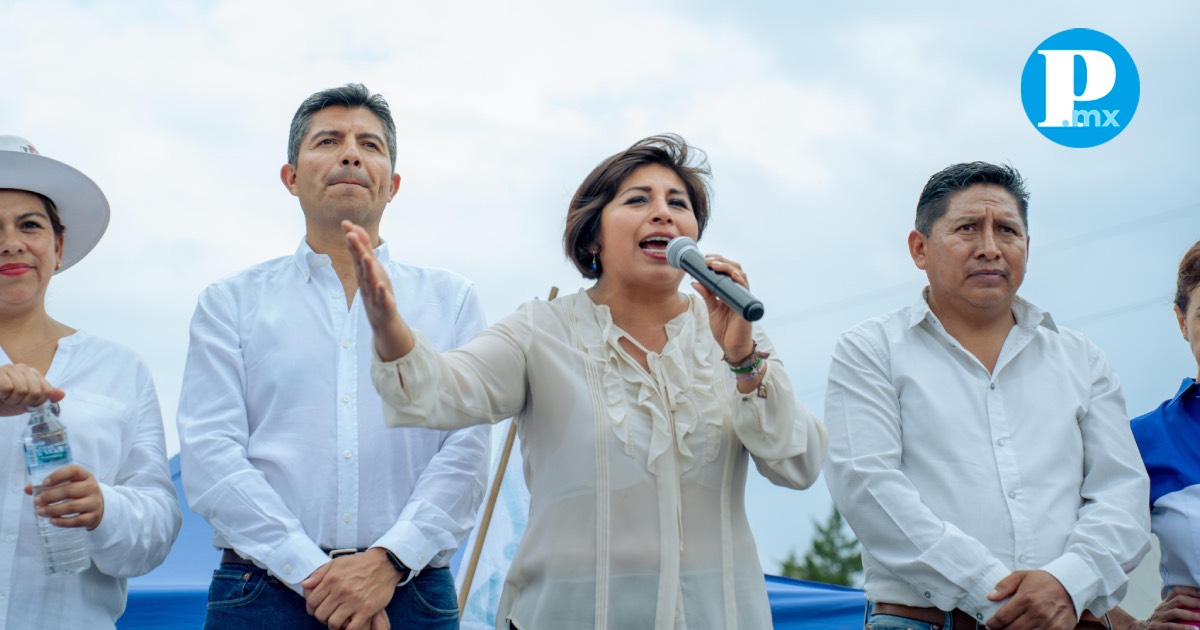 Roxana Luna lidera marcha y plantón en San Pedro Cholula exigiendo al TEEP una resolución rápida de las elecciones.