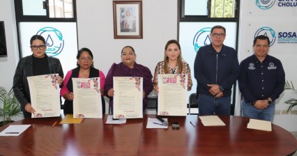 Instalación de cápsula del tiempo en Cholula: Paola Angon